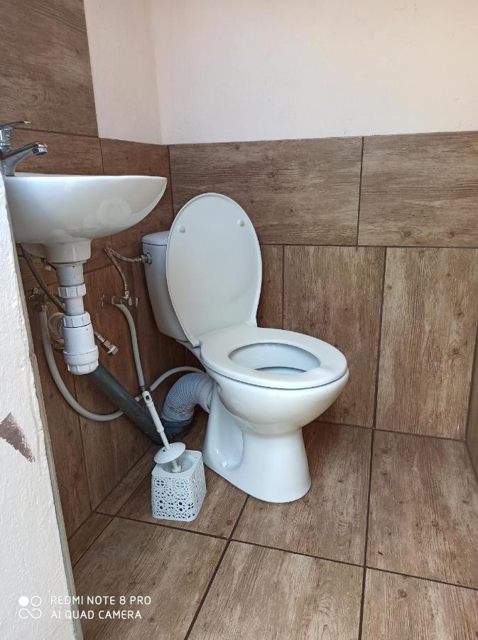 Pole U Mani Hotel Wizajny Екстериор снимка